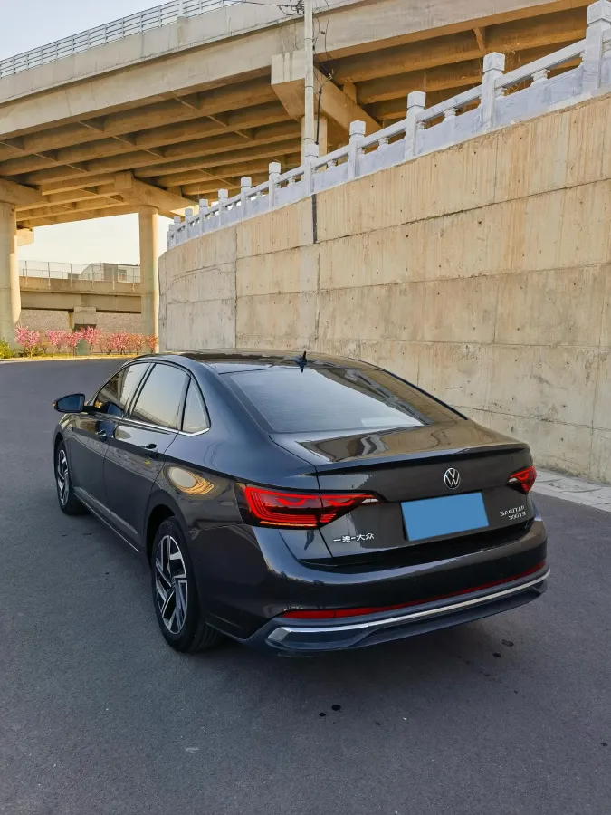 2023 Volkswagen Sagitar 1.5T 160HP L4 7DCT,autocango,china used car exporter,china ev exporter,chinese used car exporter,chinese used ev exporter