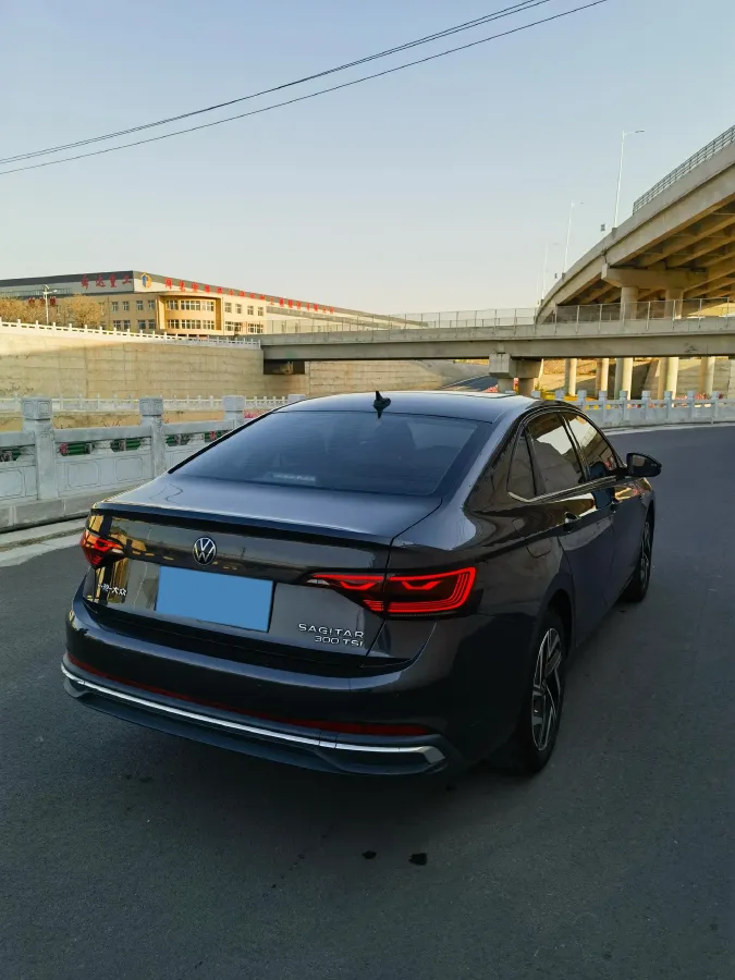 2023 Volkswagen Sagitar 1.5T 160HP L4 7DCT,autocango,china used car exporter,china ev exporter,chinese used car exporter,chinese used ev exporter