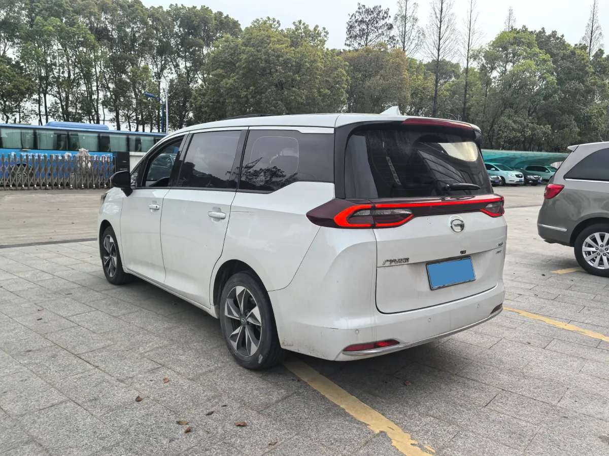 2021 GAC Trumpchi M6 1.5T 169HP L4 7DCT,autocango,china used car exporter,china ev exporter,chinese used car exporter,chinese used ev exporter