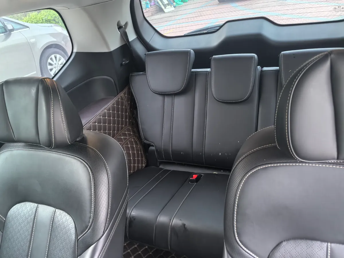 2021 GAC Trumpchi M6 1.5T 169HP L4 7DCT,autocango,china used car exporter,china ev exporter,chinese used car exporter,chinese used ev exporter