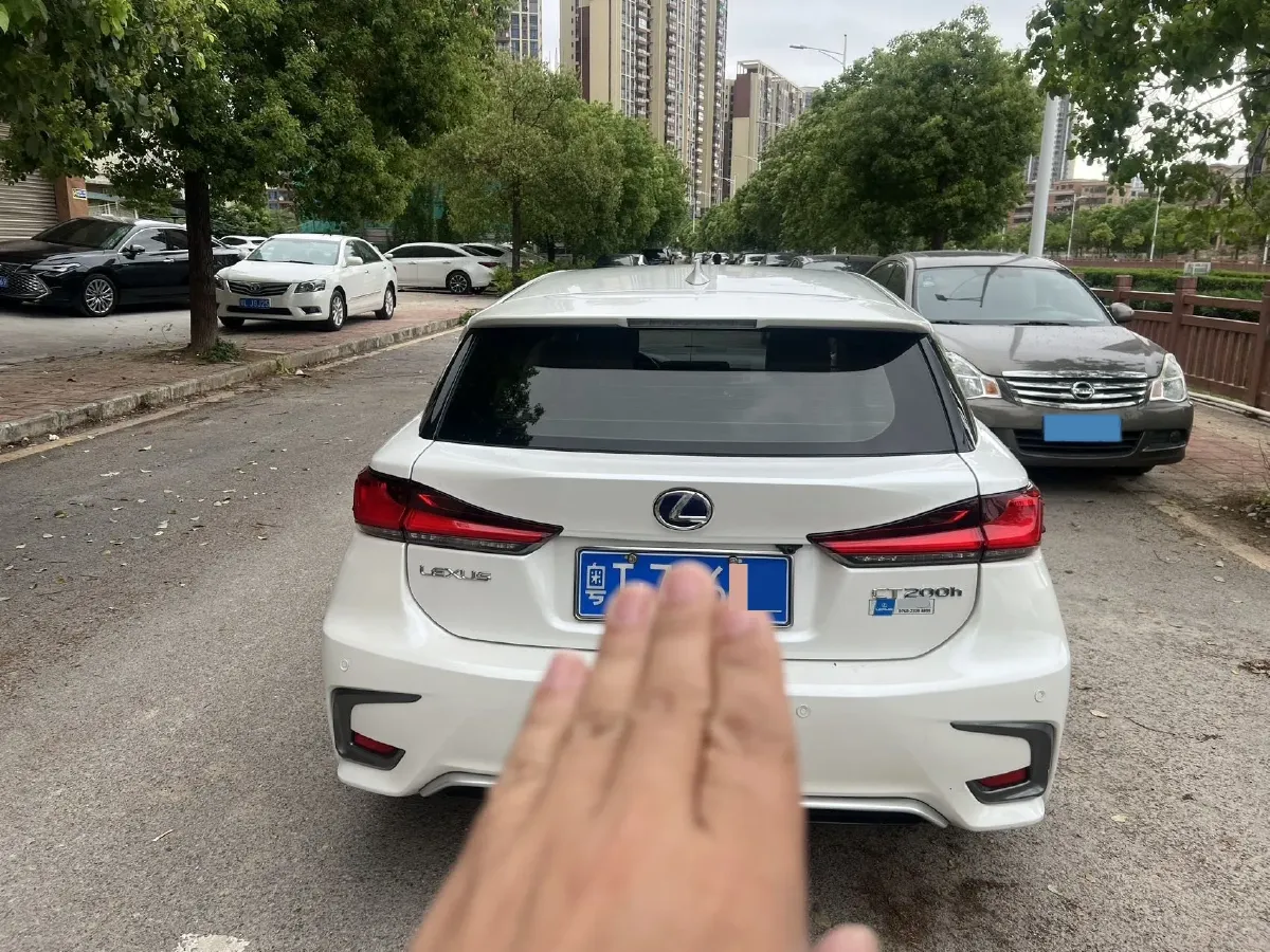 2017 Lexus CT 1.8L 99HP L4 E-CVT Hybrid,autocango,china used car exporter,china ev exporter,chinese used car exporter,chinese used ev exporter