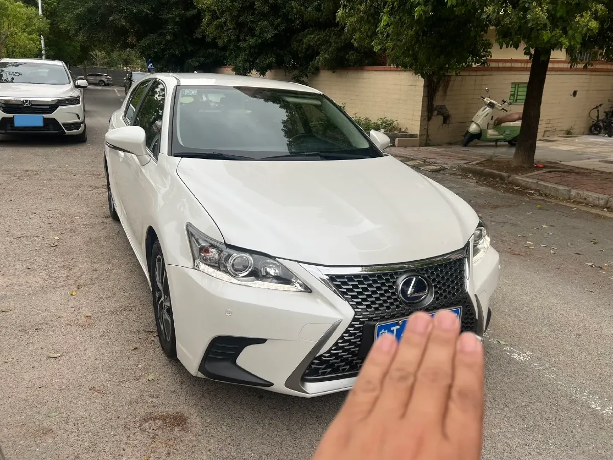 2017 Lexus CT 1.8L 99HP L4 E-CVT Hybrid,autocango,china used car exporter,china ev exporter,chinese used car exporter,chinese used ev exporter