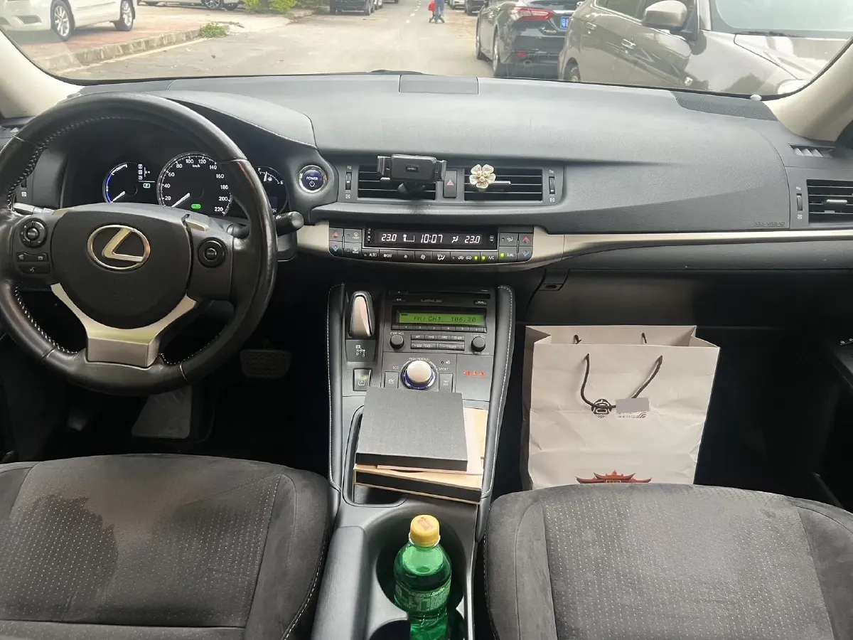 2017 Lexus CT 1.8L 99HP L4 E-CVT Hybrid,autocango,china used car exporter,china ev exporter,chinese used car exporter,chinese used ev exporter