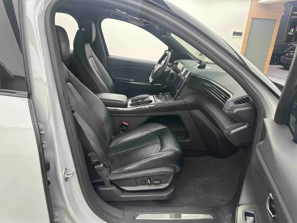 2022 NIO ES6 BEV 75KWH,autocango,china used car exporter,china ev exporter,chinese used car exporter,chinese used ev exporter