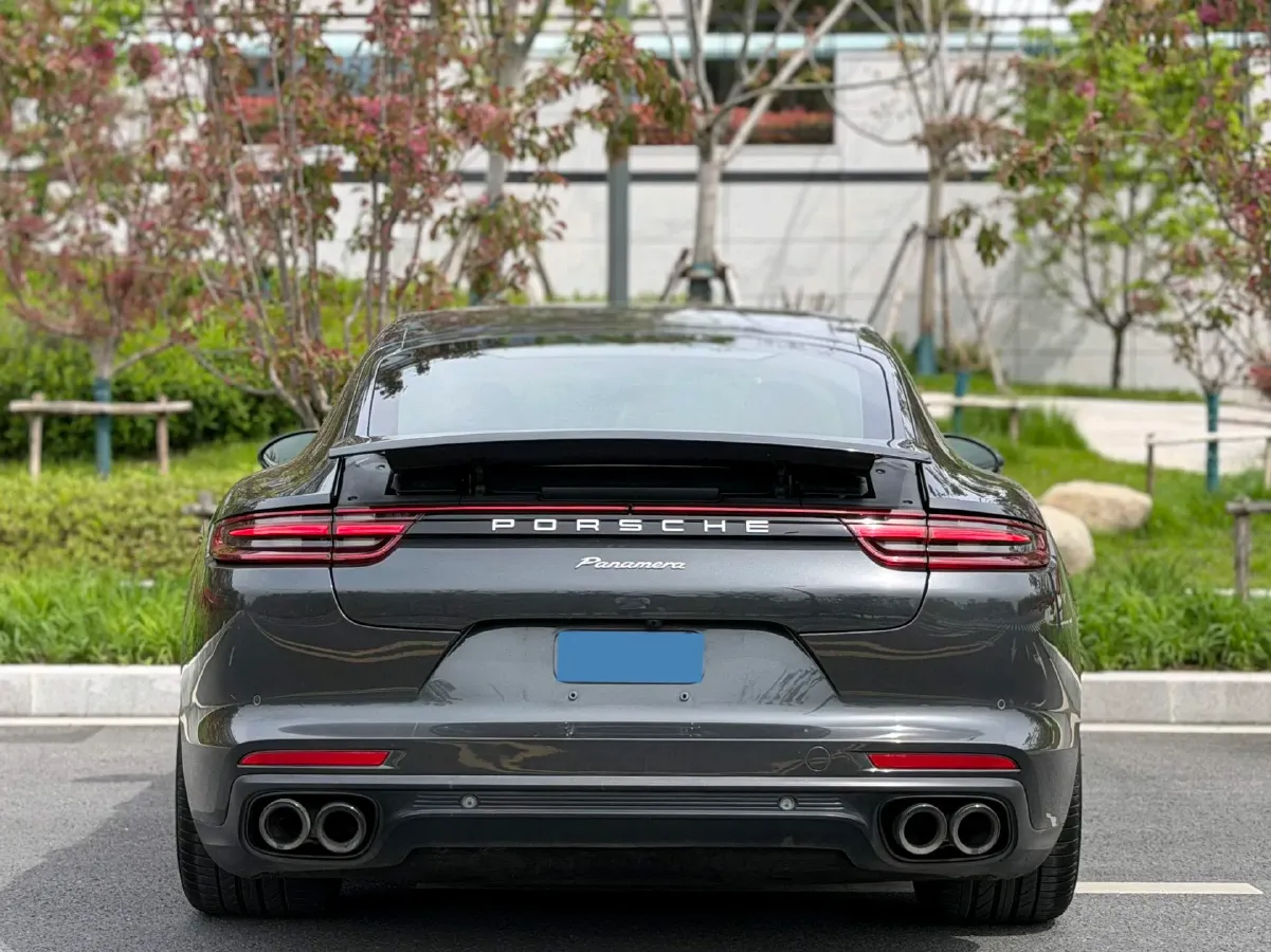 2017 BMW X6 3.0T 306HP L6 8AT,autocango,china used car exporter,china ev exporter,chinese used car exporter,chinese used ev exporter