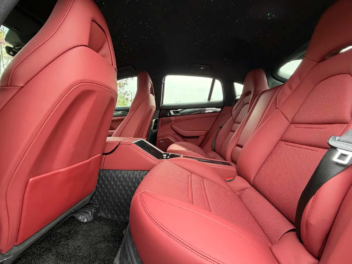 2017 BMW X6 3.0T 306HP L6 8AT,autocango,china used car exporter,china ev exporter,chinese used car exporter,chinese used ev exporter