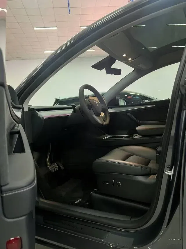 2023 Tesla Model Y BEV 78.4KWH,autocango,china used car exporter,china ev exporter,chinese used car exporter,chinese used ev exporter