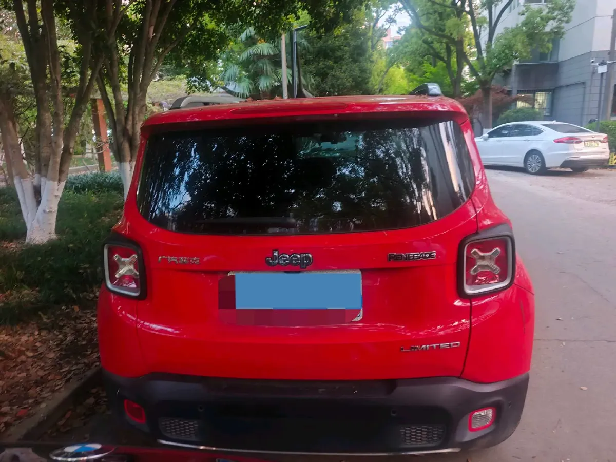2018 Jeep Renegade 1.4T 150HP L4 7DCT,autocango,china used car exporter,china ev exporter,chinese used car exporter,chinese used ev exporter