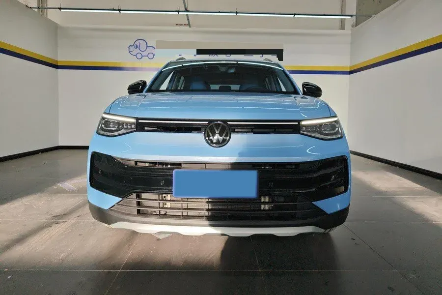 2025 Volkswagen Tharu 1.5T 160HP L4 7DCT,autocango,china used car exporter,china ev exporter,chinese used car exporter,chinese used ev exporter