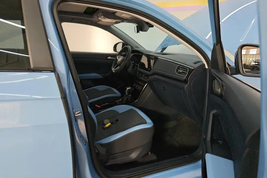 2025 Volkswagen Tharu 1.5T 160HP L4 7DCT,autocango,china used car exporter,china ev exporter,chinese used car exporter,chinese used ev exporter