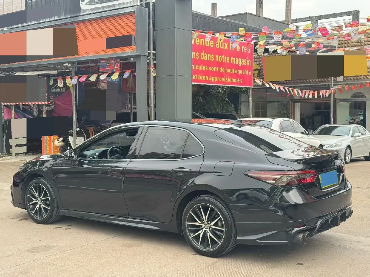 2021 Toyota Camry 2.5L 209HP L4 8AT,autocango,china used car exporter,china ev exporter,chinese used car exporter,chinese used ev exporter
