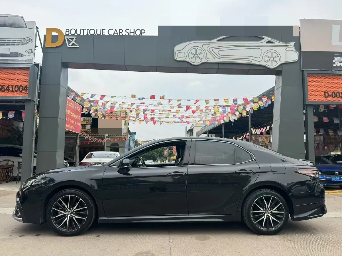 2021 Toyota Camry 2.5L 209HP L4 8AT,autocango,china used car exporter,china ev exporter,chinese used car exporter,chinese used ev exporter