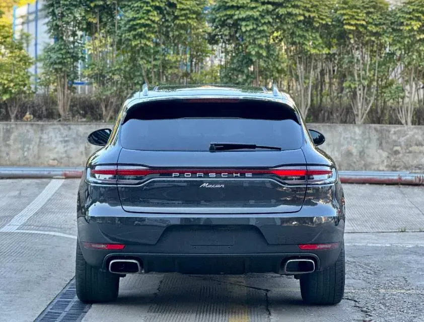 2018 Porsche Macan 2.0T 252HP L4 7DCT,autocango,china used car exporter,china ev exporter,chinese used car exporter,chinese used ev exporter