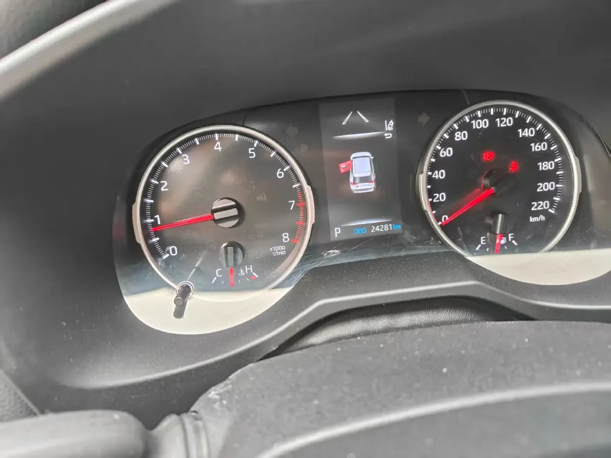 2023 Toyota RAV4 2.0L 171HP L4 CVT,autocango,china used car exporter,china ev exporter,chinese used car exporter,chinese used ev exporter