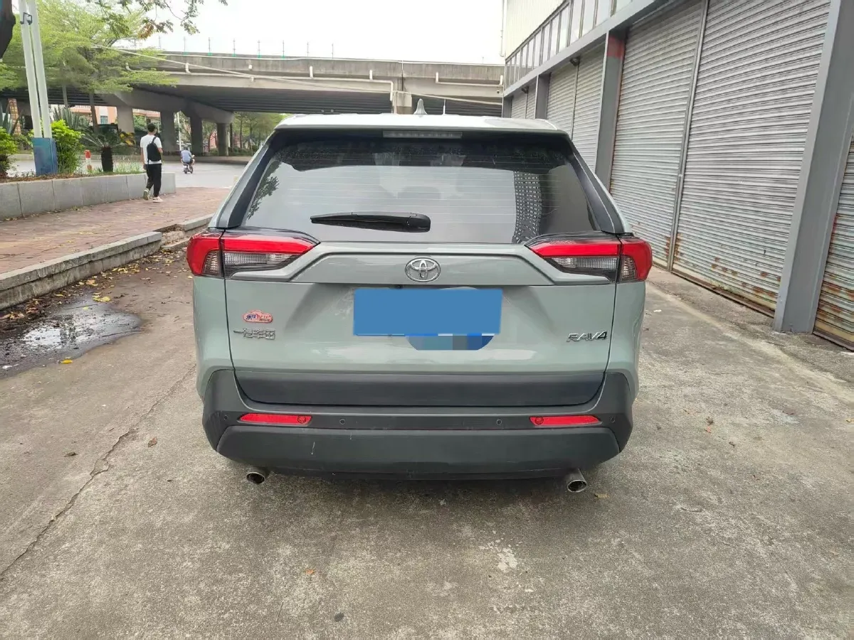 2023 Toyota RAV4 2.0L 171HP L4 CVT,autocango,china used car exporter,china ev exporter,chinese used car exporter,chinese used ev exporter
