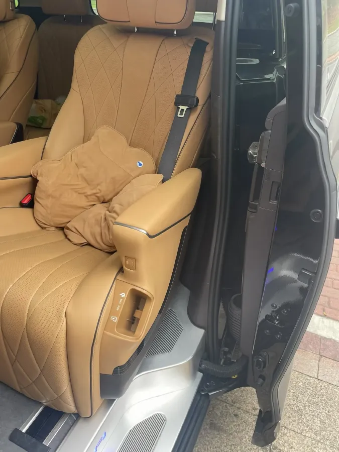 2024 Denza D9 1.5T 139HP L4 E-CVT PHEV 40KWH,autocango,china used car exporter,china ev exporter,chinese used car exporter,chinese used ev exporter