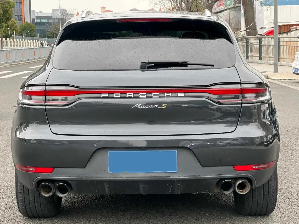2018 Porsche Macan 2.0T 252HP L4 7DCT,autocango,china used car exporter,china ev exporter,chinese used car exporter,chinese used ev exporter
