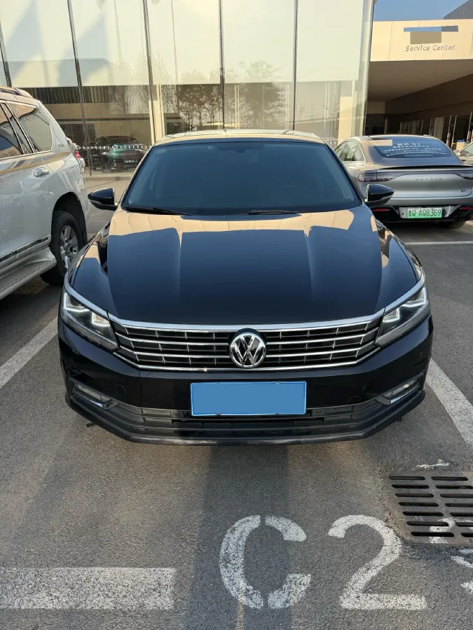 2016 Volkswagen Passat 1.8T 180HP L4 7DCT,autocango,china used car exporter,china ev exporter,chinese used car exporter,chinese used ev exporter