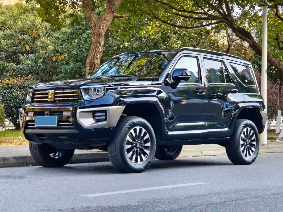 2024 Tank 700 3.0T 360HP V6 9AT PHEV 37.1KWH,autocango,china used car exporter,china ev exporter,chinese used car exporter,chinese used ev exporter