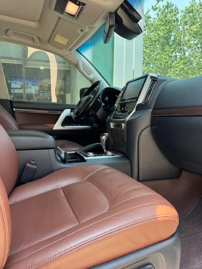 2019 Chevrolet Trax 1.0T 125HP L3 6AT,autocango,china used car exporter,china ev exporter,chinese used car exporter,chinese used ev exporter