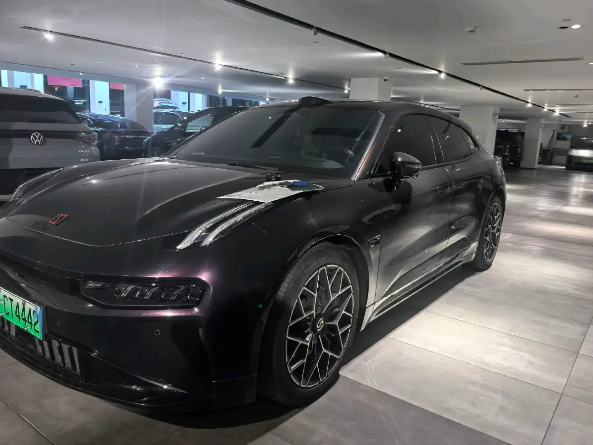 2024 Zeekr 001 BEV 100KWH,autocango,china used car exporter,china ev exporter,chinese used car exporter,chinese used ev exporter