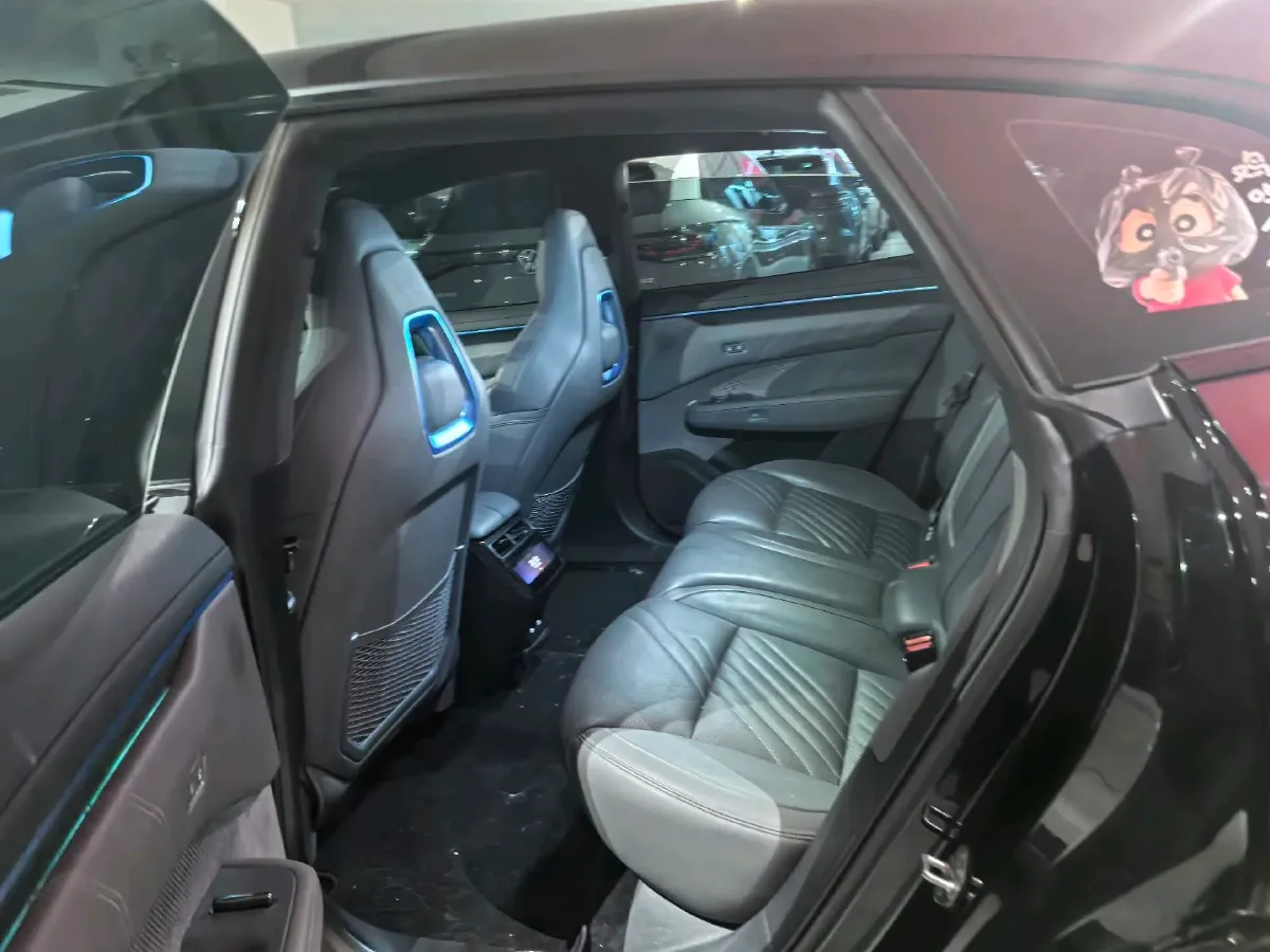 2024 Zeekr 001 BEV 100KWH,autocango,china used car exporter,china ev exporter,chinese used car exporter,chinese used ev exporter