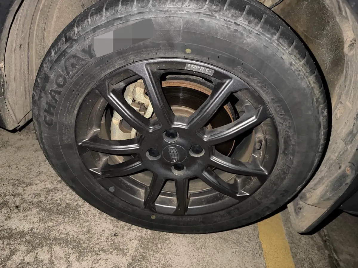 2021 Geely Vision X3 1.5L 109HP L4 CVT,autocango,china used car exporter,china ev exporter,chinese used car exporter,chinese used ev exporter