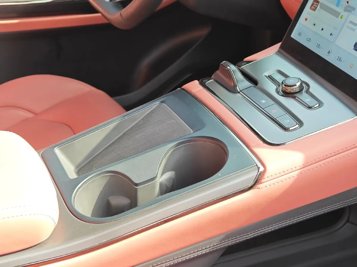 2020 NIO EC6 BEV 70KWH,autocango,china used car exporter,china ev exporter,chinese used car exporter,chinese used ev exporter