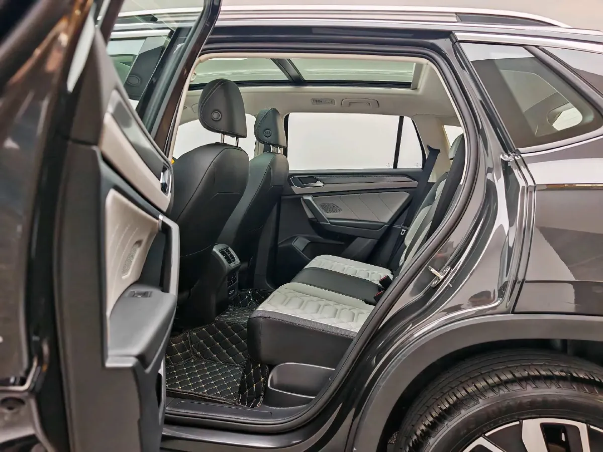 2025 Volkswagen Tayron 1.5T 160HP L4 7DCT,autocango,china used car exporter,china ev exporter,chinese used car exporter,chinese used ev exporter