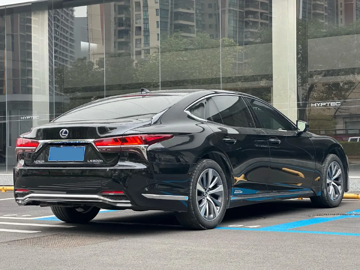 2018 Lexus LS 3.5L 299HP V6 E-CVT Hybrid,autocango,china used car exporter,china ev exporter,chinese used car exporter,chinese used ev exporter