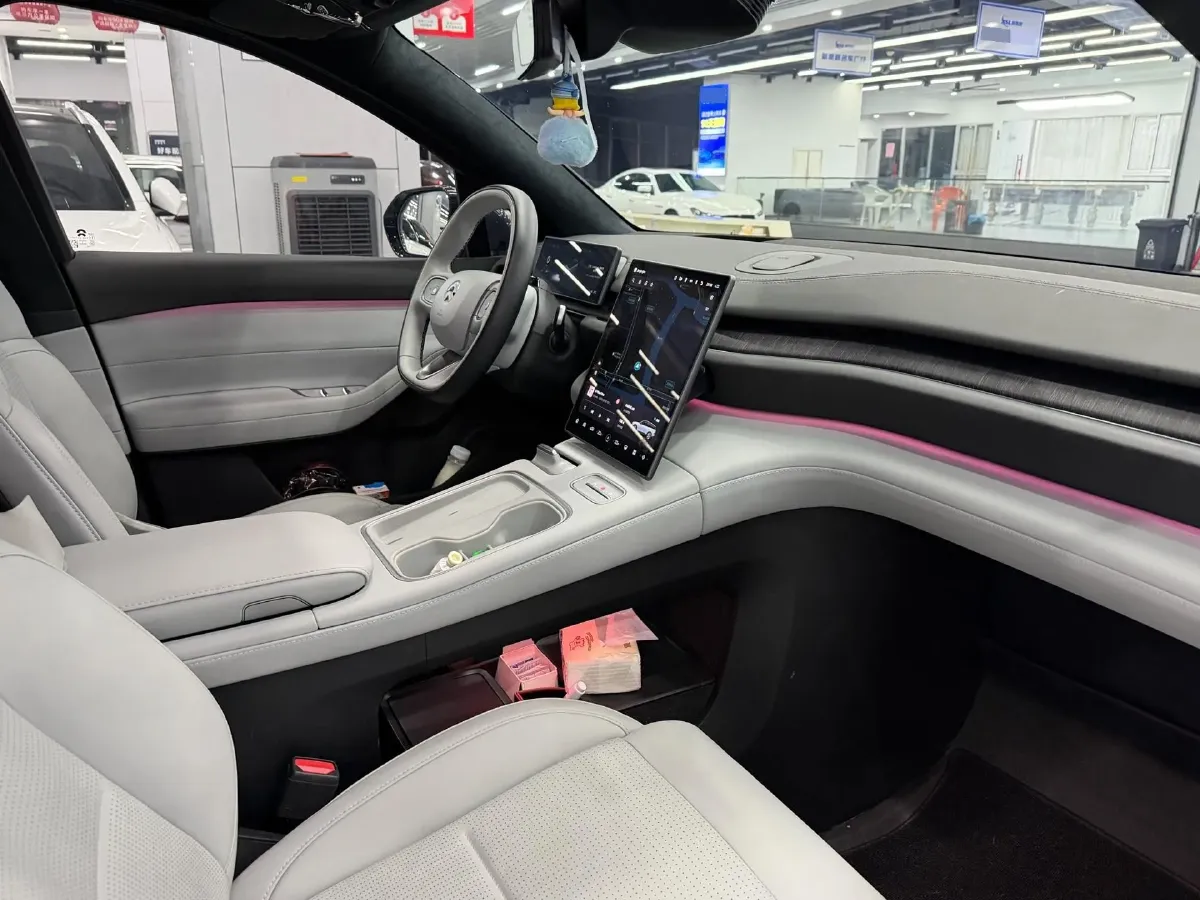 2024 NIO ES6 BEV 75KWH,autocango,china used car exporter,china ev exporter,chinese used car exporter,chinese used ev exporter