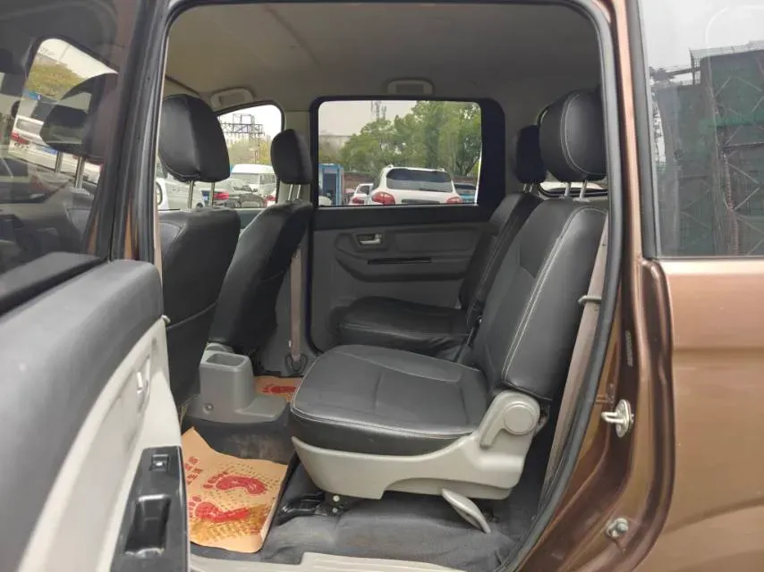 2019 BAIC ChangHe M50S 1.5L 116HP L4 5MT,autocango,china used car exporter,china ev exporter,chinese used car exporter,chinese used ev exporter