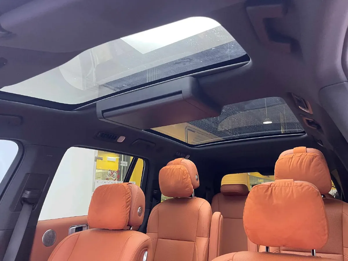 2025 Li L8 Range Extended 154HP REEV,autocango,china used car exporter,china ev exporter,chinese used car exporter,chinese used ev exporter