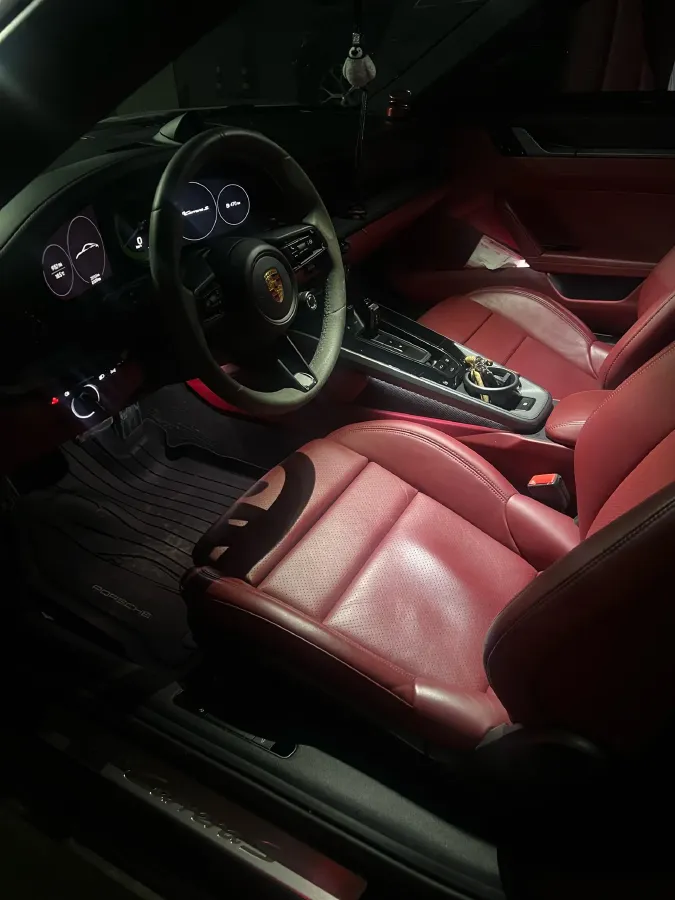 2019 Porsche 911 3.0T 450HP H6 8DCT,autocango,china used car exporter,china ev exporter,chinese used car exporter,chinese used ev exporter