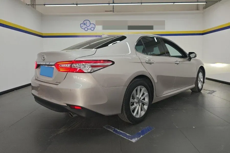 2021 Toyota Camry 2.0L 178HP L4 CVT,autocango,china used car exporter,china ev exporter,chinese used car exporter,chinese used ev exporter