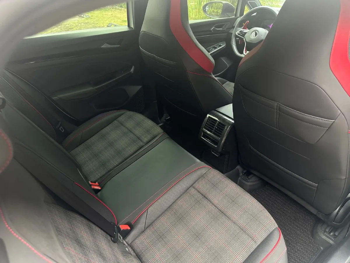 2021 Honda CR-V 1.5T 193HP L4 CVT,autocango,china used car exporter,china ev exporter,chinese used car exporter,chinese used ev exporter