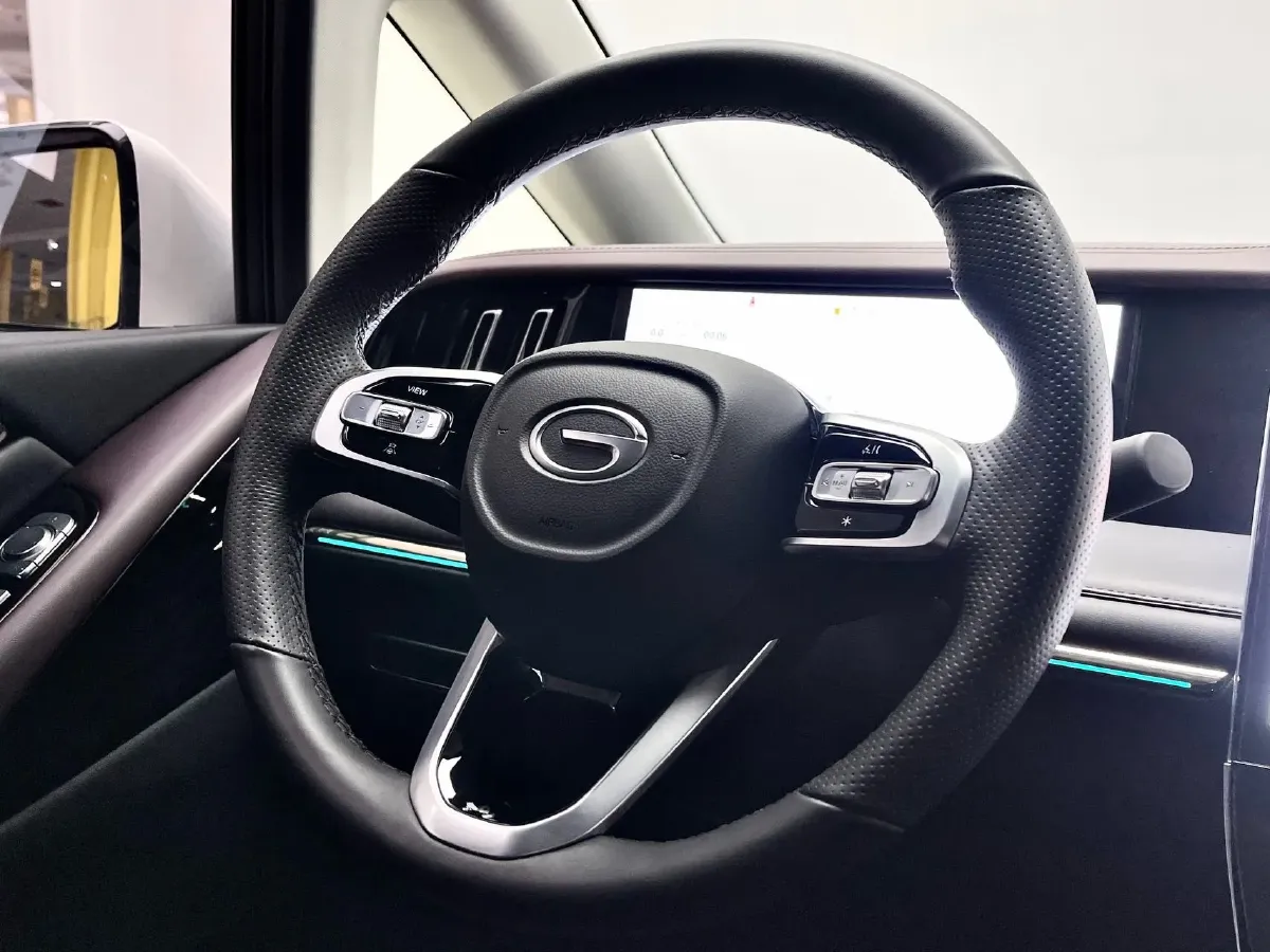 2024 GAC Trumpchi M8 2.0T 252HP L4 8AT,autocango,china used car exporter,china ev exporter,chinese used car exporter,chinese used ev exporter