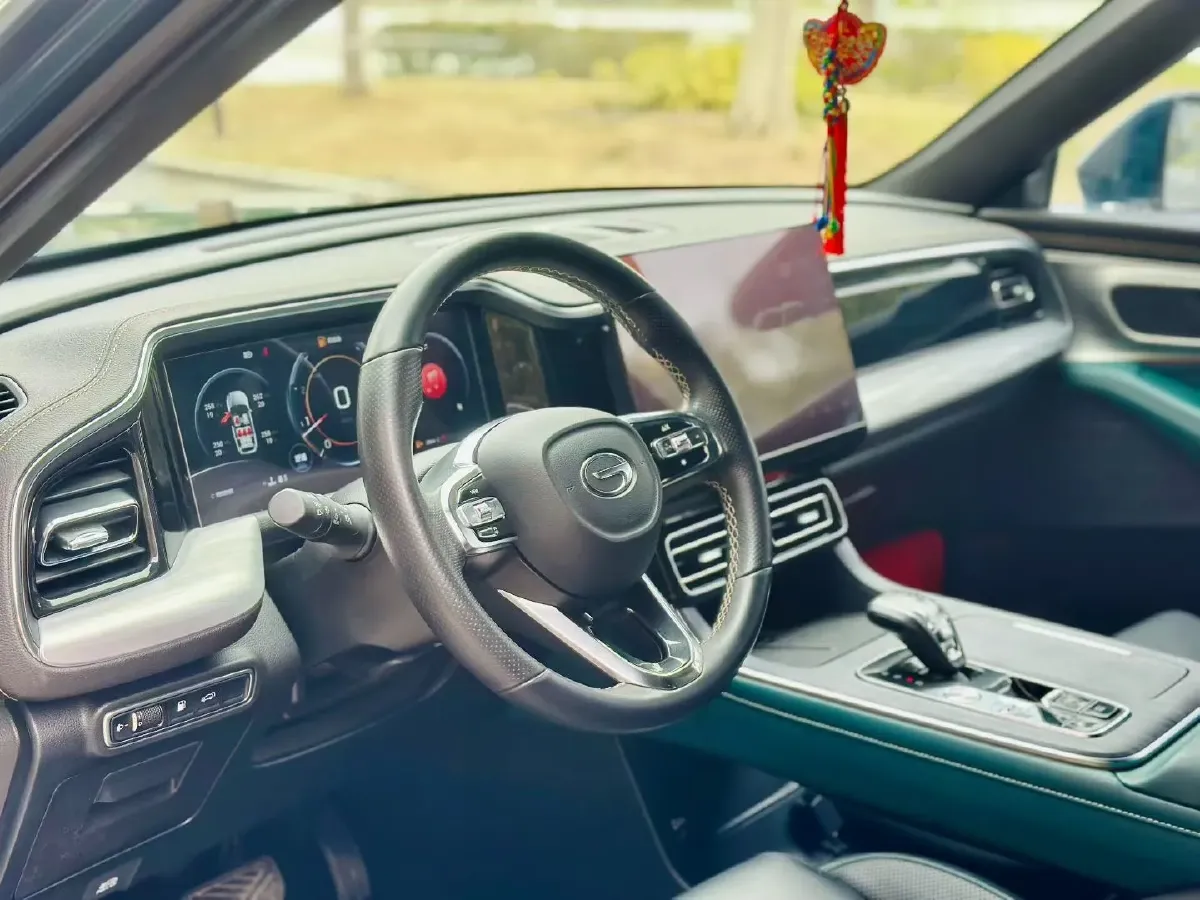 2022 GAC Trumpchi GS8 2.0T 252HP L4 8AT,autocango,china used car exporter,china ev exporter,chinese used car exporter,chinese used ev exporter