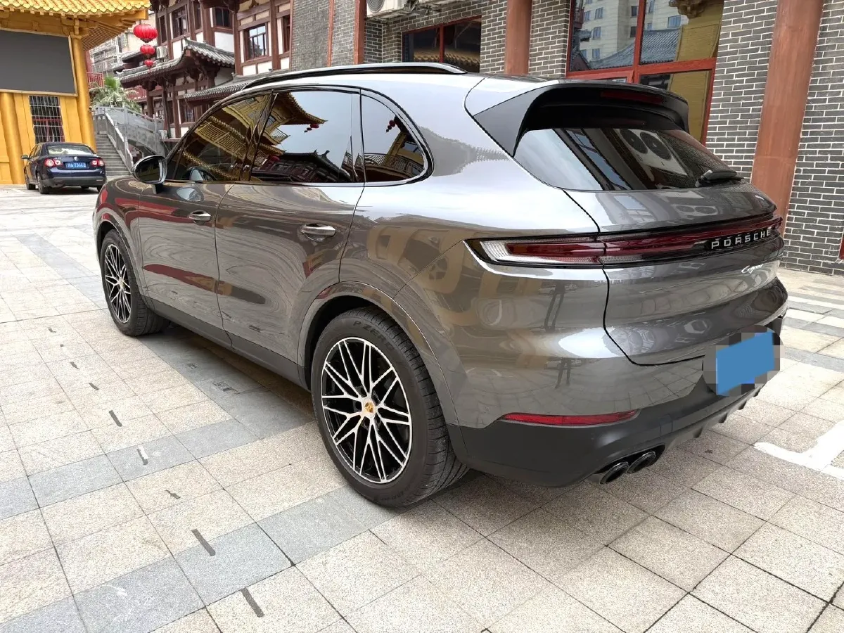 2024 Porsche Cayenne 3.0T 354HP V6 8AT,autocango,china used car exporter,china ev exporter,chinese used car exporter,chinese used ev exporter