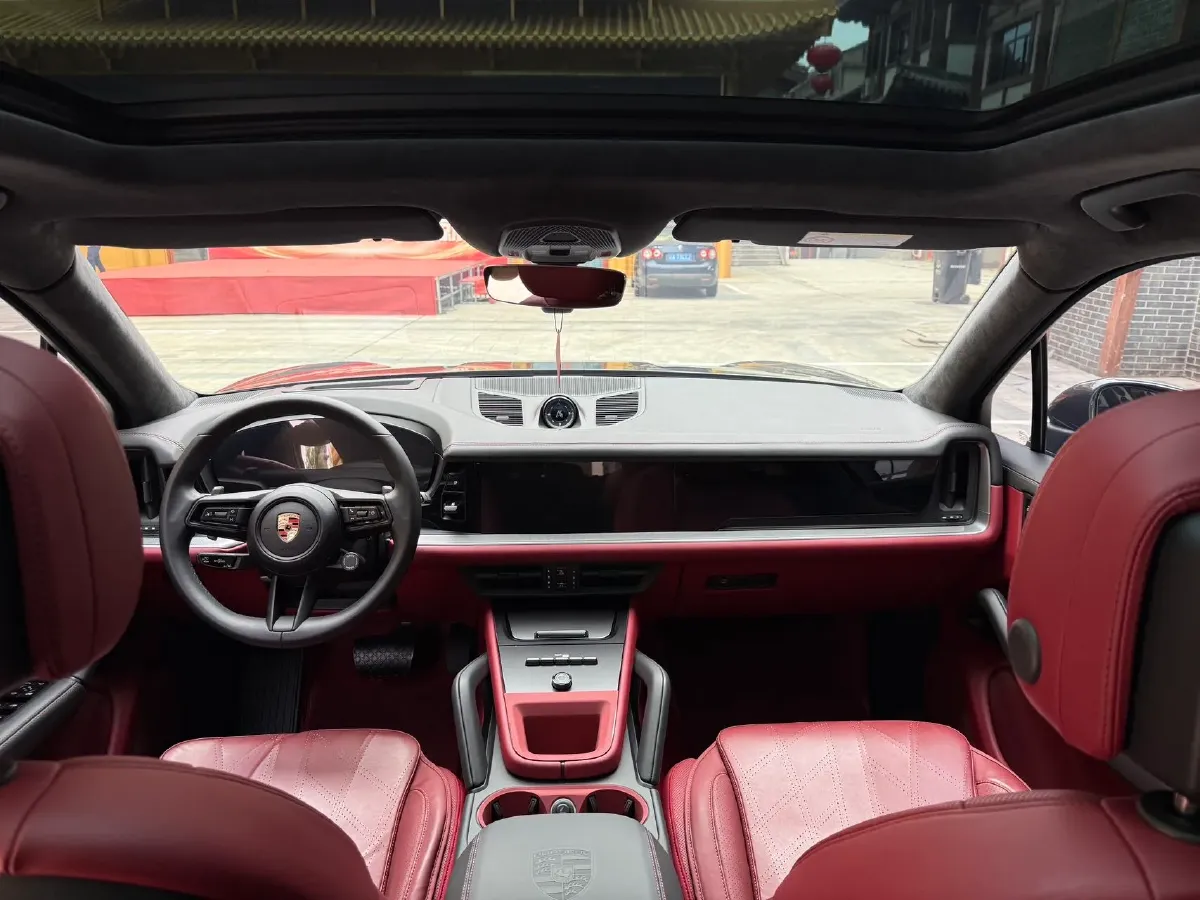 2024 Porsche Cayenne 3.0T 354HP V6 8AT,autocango,china used car exporter,china ev exporter,chinese used car exporter,chinese used ev exporter