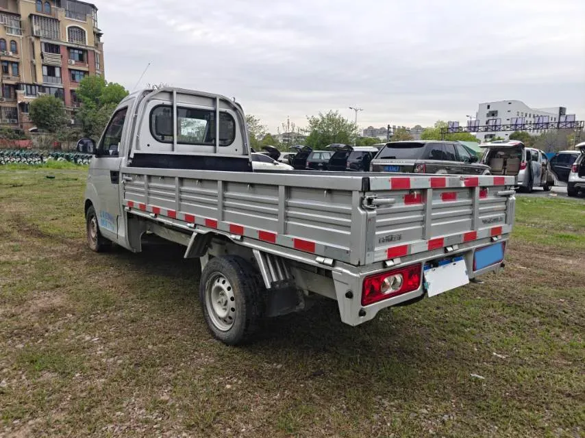 2021 Karry YouYou 1.5L 116HP L4 5MT,autocango,china used car exporter,china ev exporter,chinese used car exporter,chinese used ev exporter