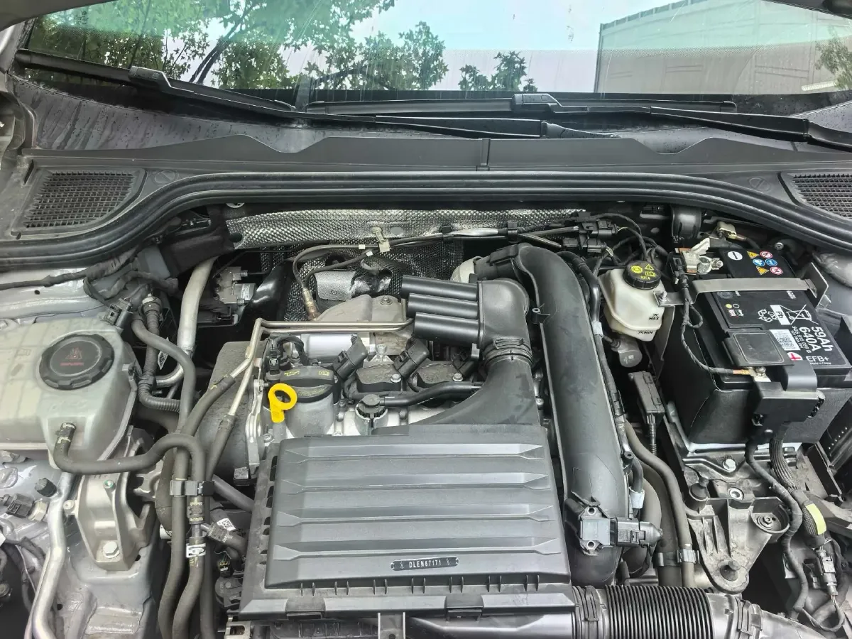 2023 Volkswagen Golf 1.4T 150HP L4 7DCT,autocango,china used car exporter,china ev exporter,chinese used car exporter,chinese used ev exporter