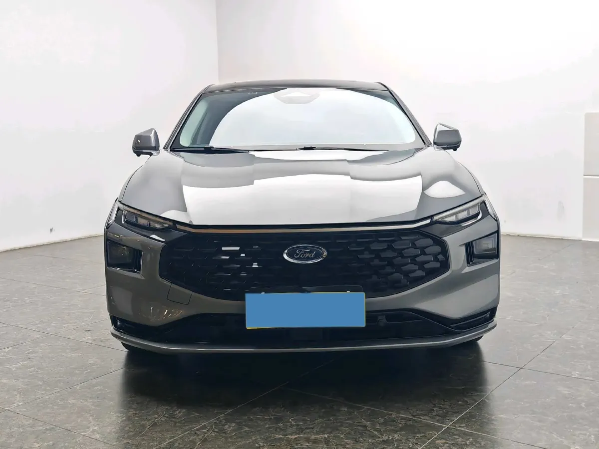 2023 Ford Mondeo 1.5T 190HP L4 8AT,autocango,china used car exporter,china ev exporter,chinese used car exporter,chinese used ev exporter
