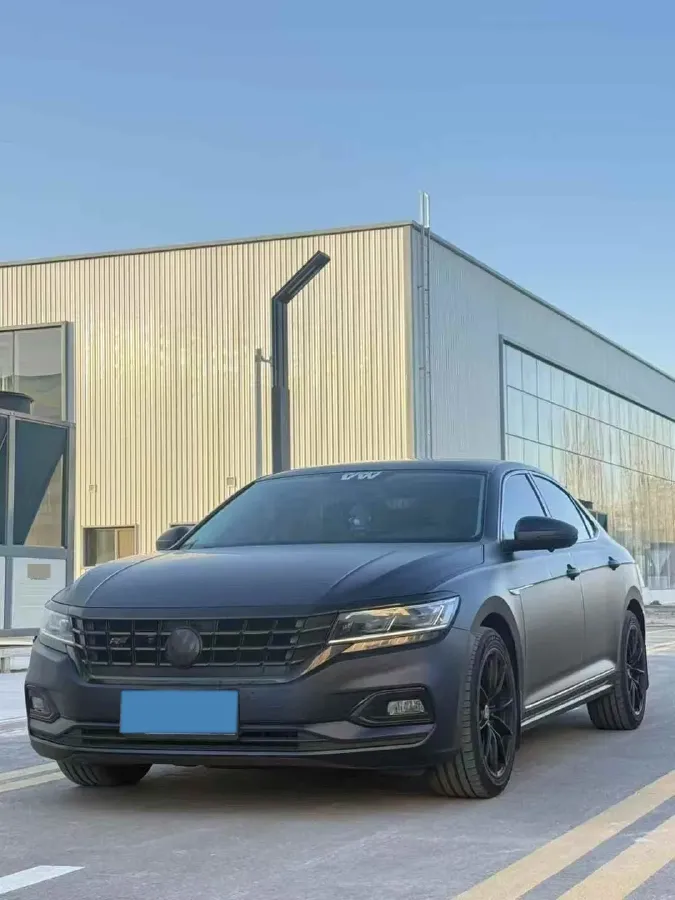 2019 Volvo V40 1.5T 152HP L4 6AT,autocango,china used car exporter,china ev exporter,chinese used car exporter,chinese used ev exporter