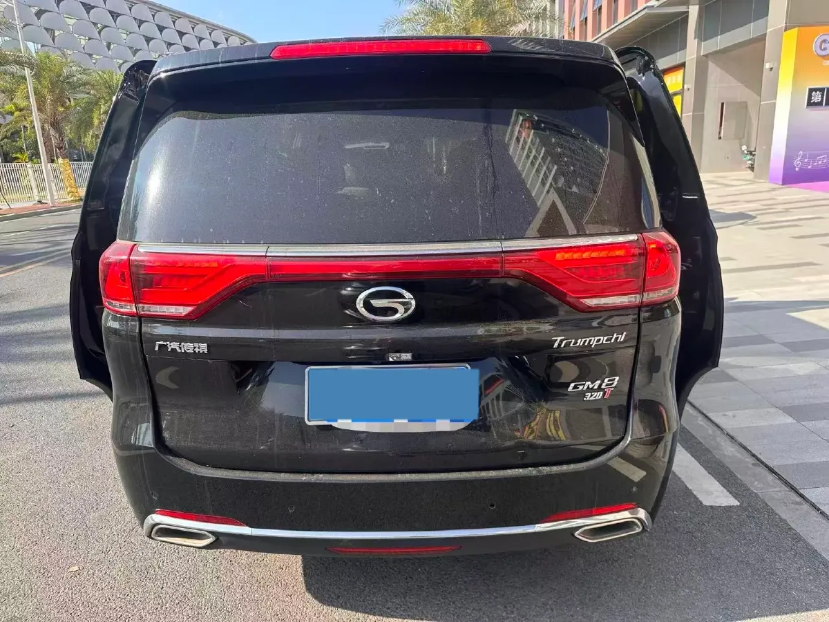 2018 GAC Trumpchi M8 2.0T 201HP L4 6AT,autocango,china used car exporter,china ev exporter,chinese used car exporter,chinese used ev exporter