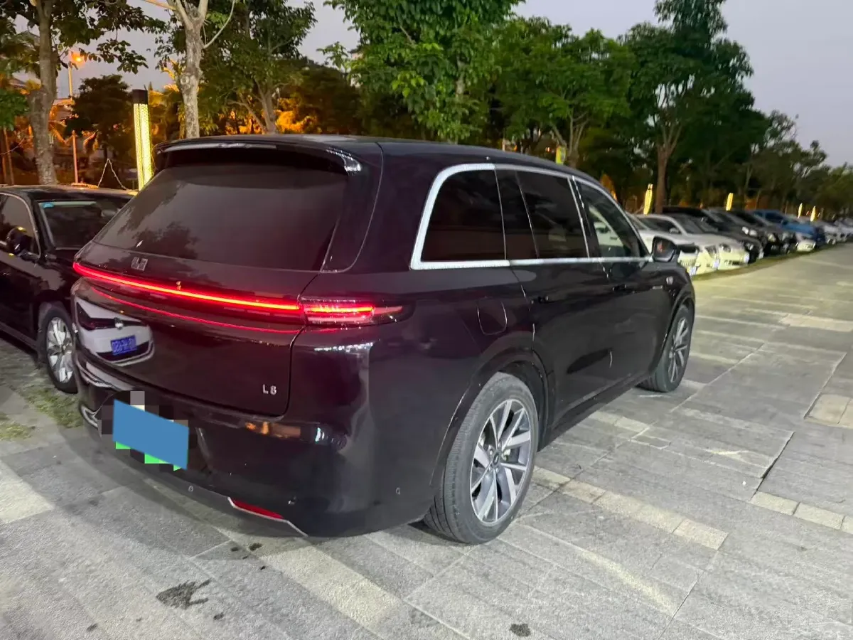 2023 Li L8 Range Extended 154HP REEV 40.9KWH,autocango,china used car exporter,china ev exporter,chinese used car exporter,chinese used ev exporter