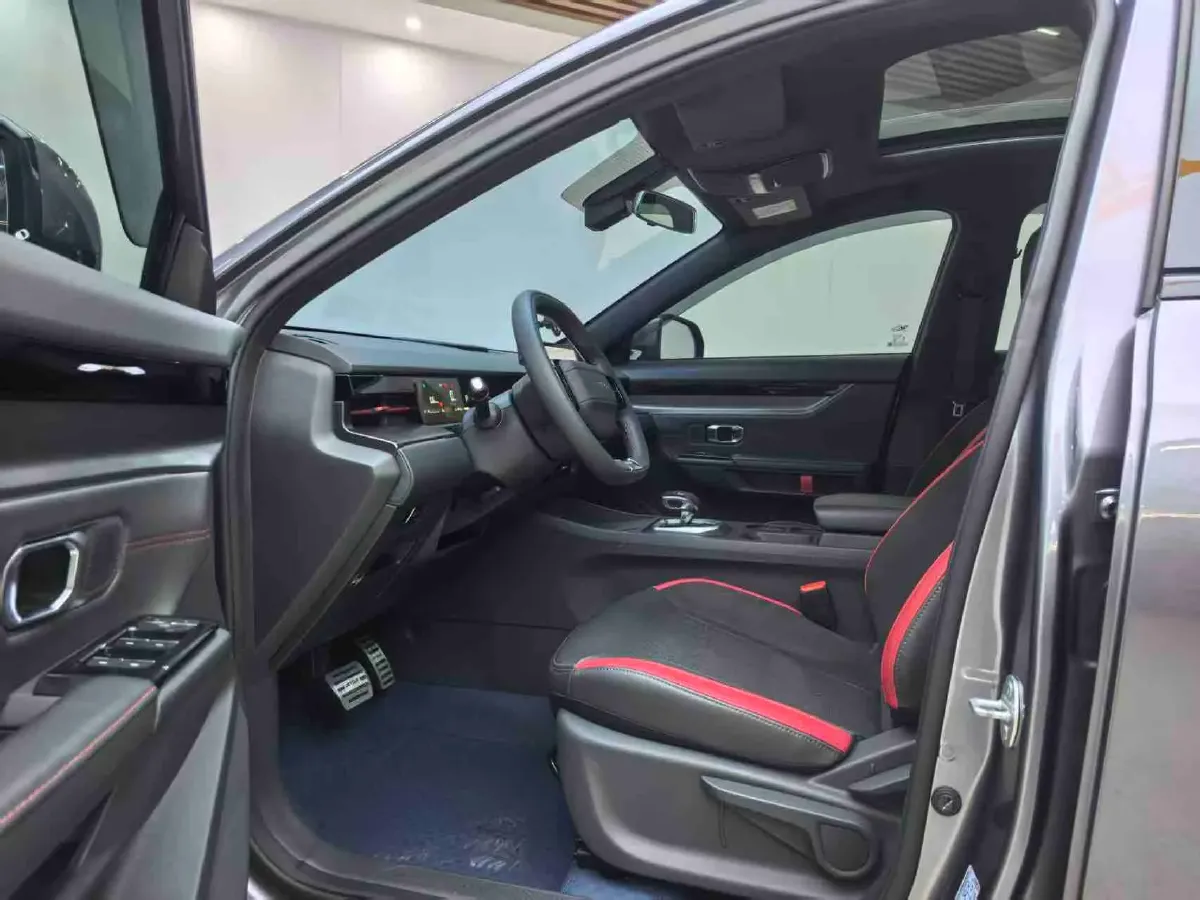 2023 Jetour DASHING 1.5T 156HP L4 6DCT,autocango,china used car exporter,china ev exporter,chinese used car exporter,chinese used ev exporter