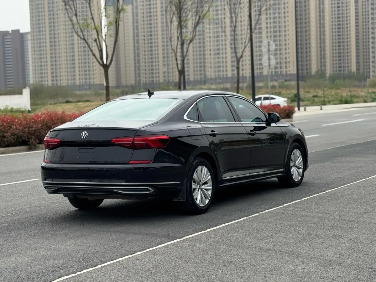 2020 Volkswagen Passat 2.0T 186HP L4 7DCT,autocango,china used car exporter,china ev exporter,chinese used car exporter,chinese used ev exporter
