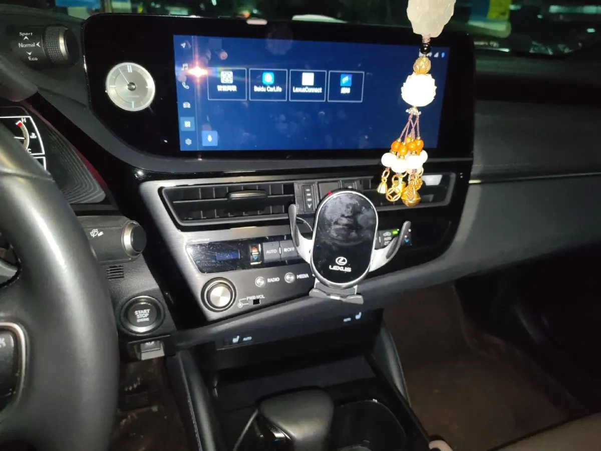 2023 Lexus ES 2.0L 173HP L4 CVT,autocango,china used car exporter,china ev exporter,chinese used car exporter,chinese used ev exporter