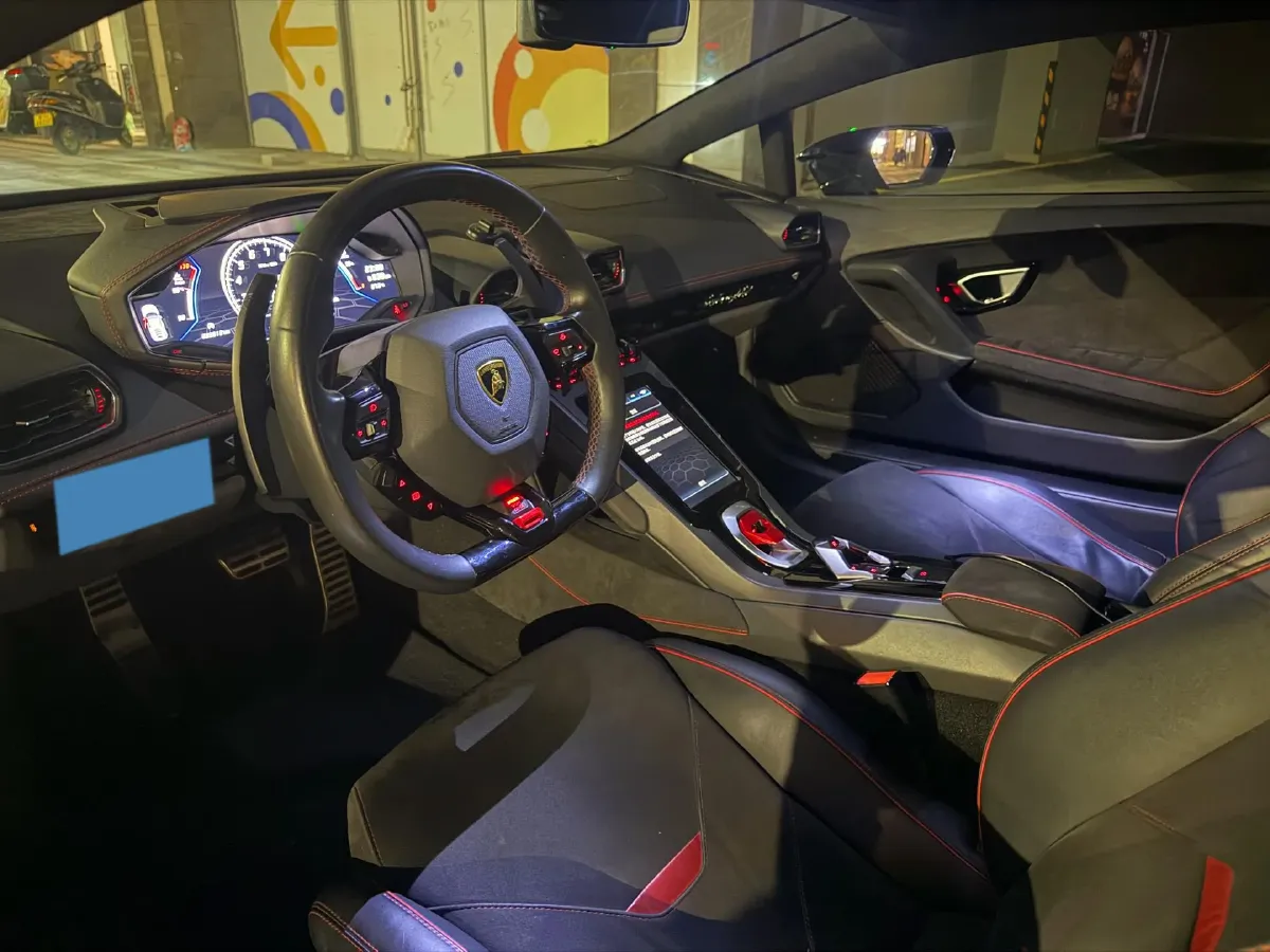 2020 Lamborghini Huracán 5.2L 611HP V10 7DCT,autocango,china used car exporter,china ev exporter,chinese used car exporter,chinese used ev exporter